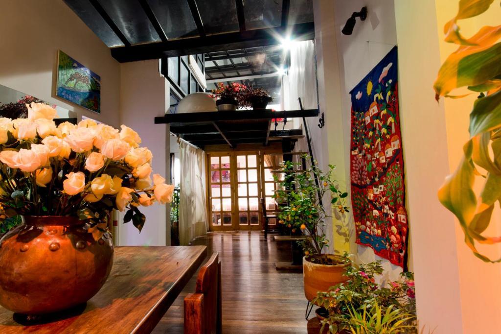 Bed&Breakfast Chorro De Quevedo Bogota Exterior photo