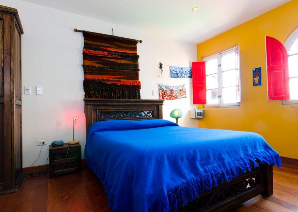 Bed&Breakfast Chorro De Quevedo Bogota Room photo